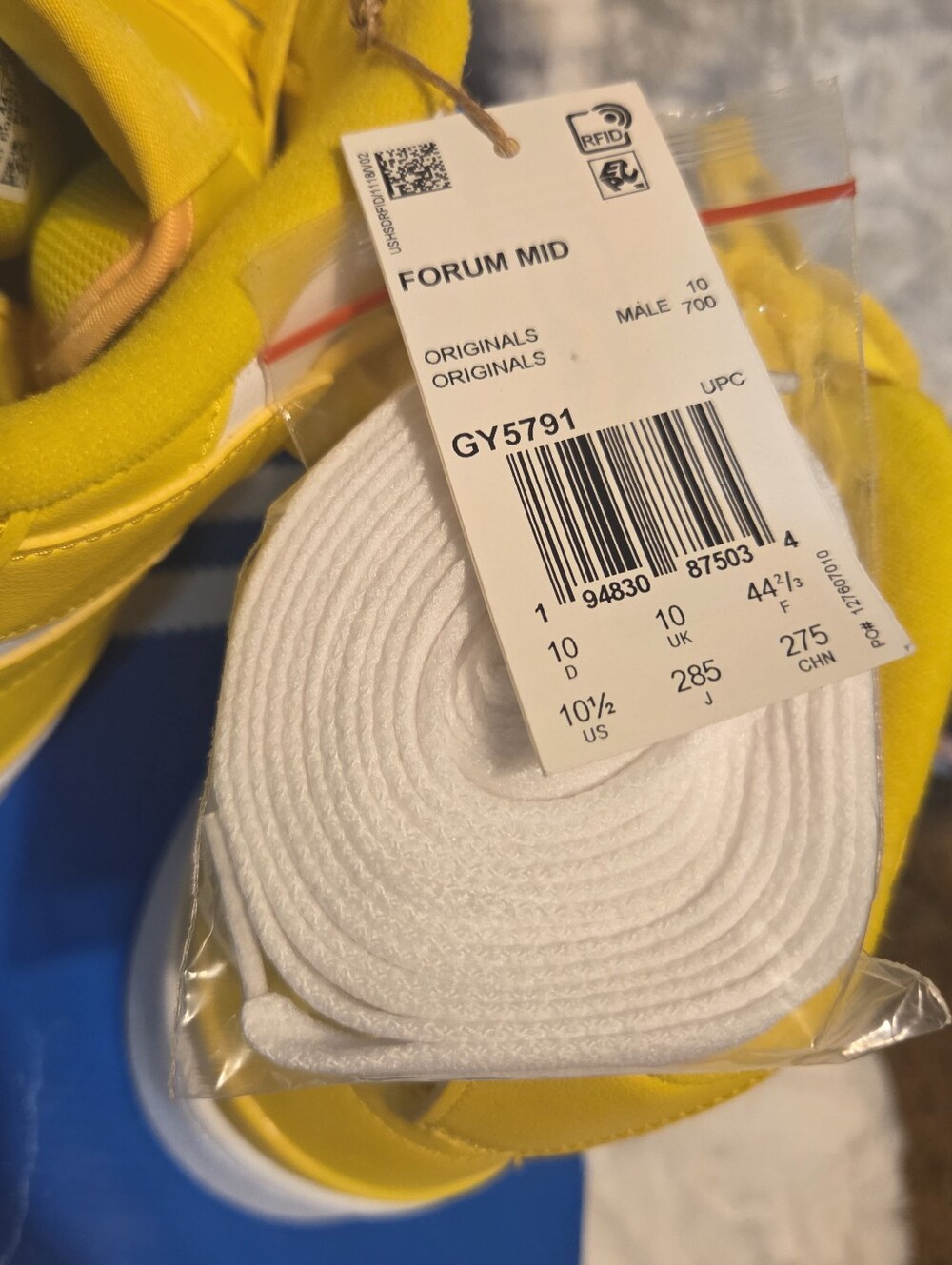 Size 10.5 - Adidas Forum Mid Yellow White GY5791  New In Box - Picture 5 of 11